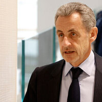 Sarkozy denies taking a single cent from Gaddafi