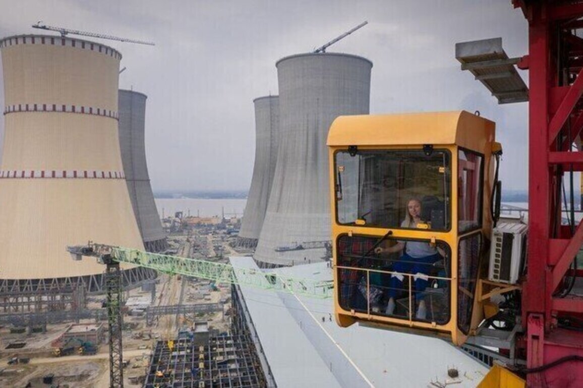 Bangladesh enters nuclear era with Russian-built power project 