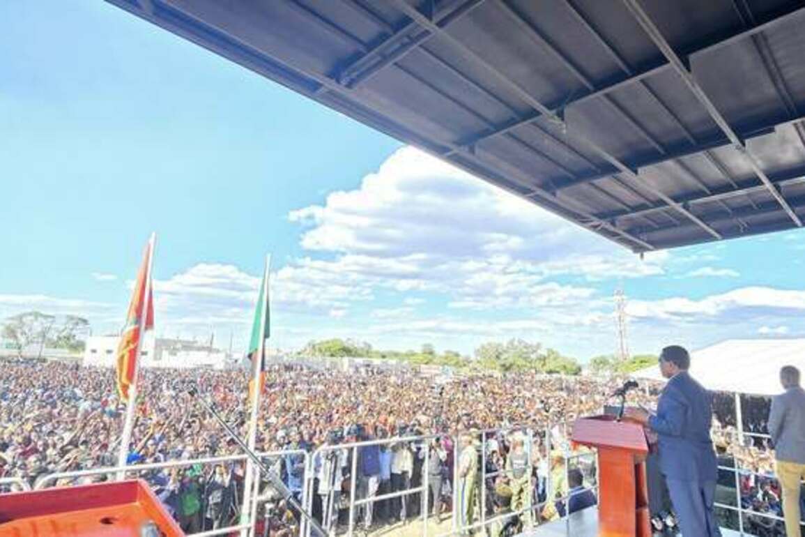President Hichilema Urges Unity and Hard Work During Community Engagement in Kalomo