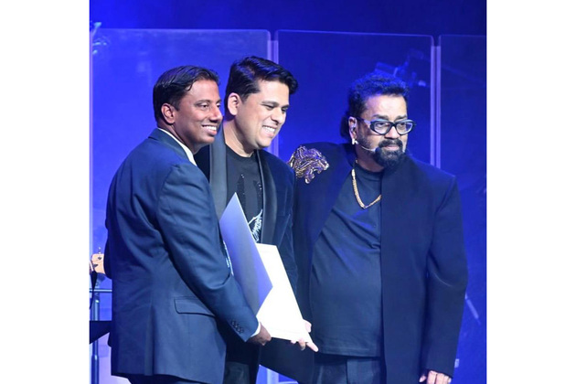 Hariharan Live in Toronto: Heights Group Delivers a Historic, Sold-Out Tamil Concert at The Arena, Pickering Resort, Toronto
