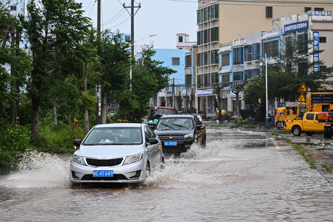 (SpotNews)CHINA-HAINAN-WENCHANG-TYPHOON MATMO-AFTERMATH (CN)