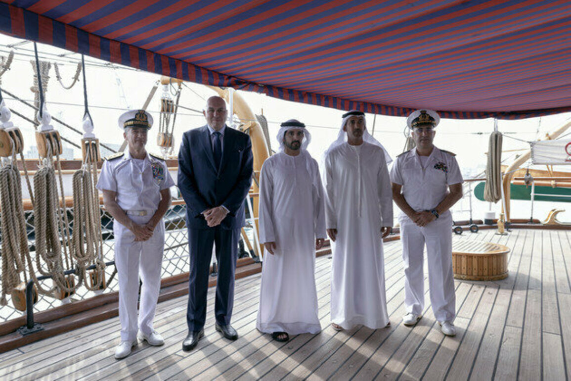 Hamdan bin Mohammed meets with Italy's Defence Minister in Abu Dhabi