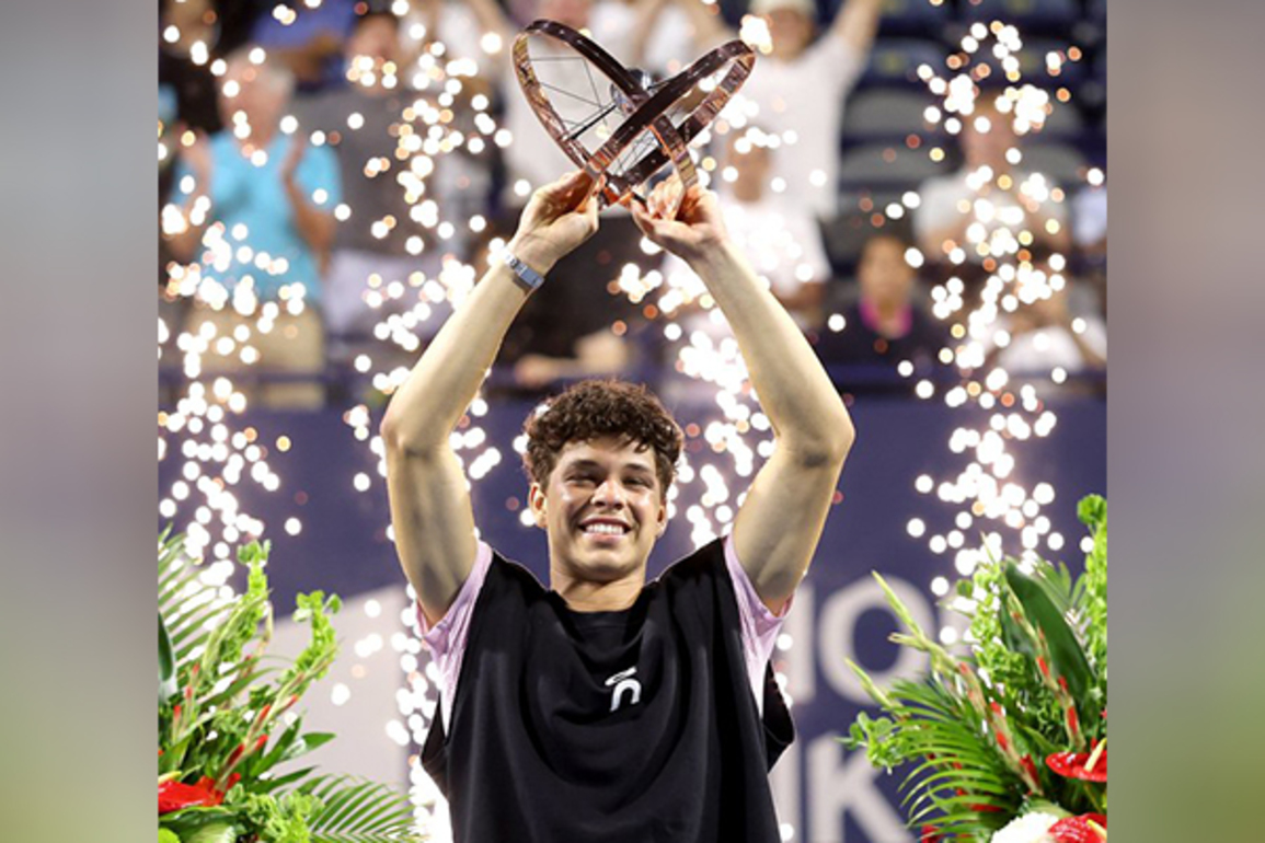 Ben Shelton lifts maiden ATP Masters 1000 title in Toronto