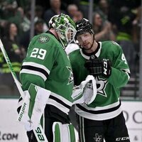 Jake Oettinger, Stars hold down Knights, run point streak to 13
