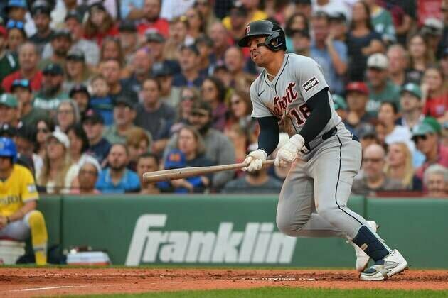 Tigers clinch playoffs with strong pitching, down Red Sox