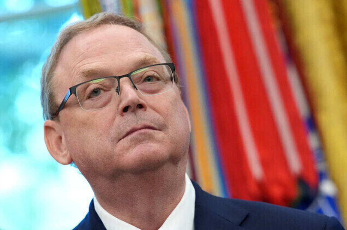 US shutdown damage far worse than estimated  White House aide