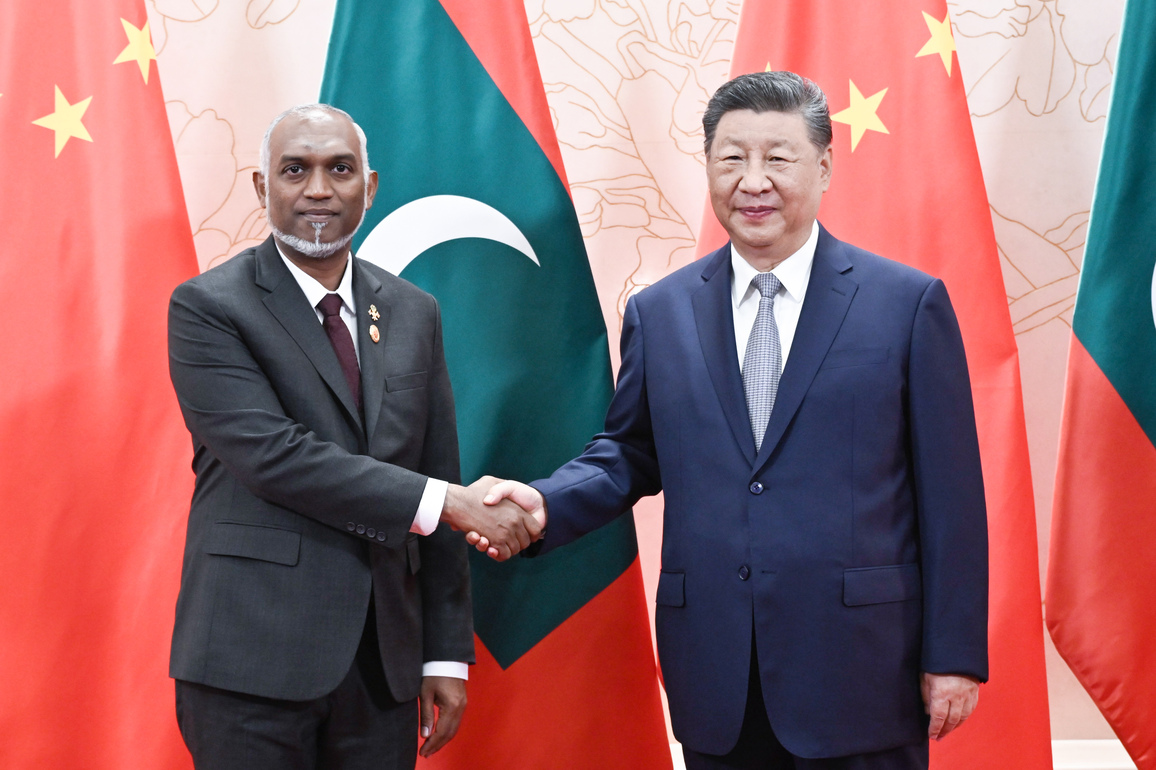 (SCO Tianjin Summit) CHINA-TIANJIN-XI JINPING-MALDIVIAN PRESIDENT-MEETING (CN)