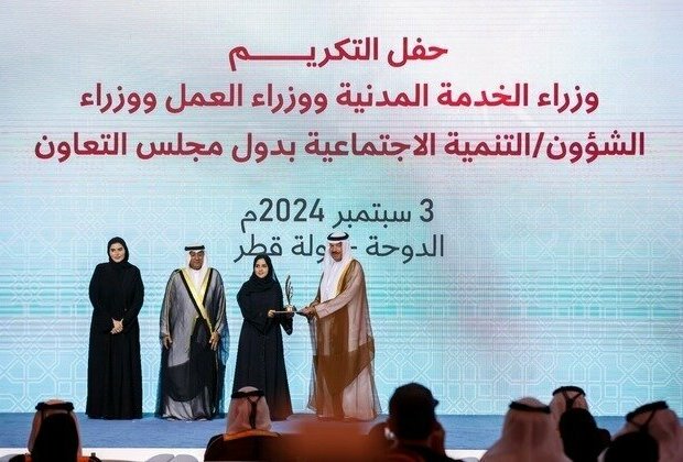 Dhahi Khalfan recognised as GCC Pioneer Social Work Personality for 2024