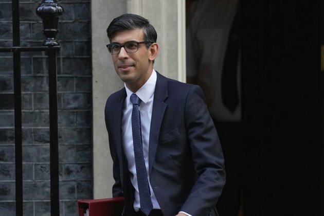 Britain&#039;s Sunak Shuffles Cabinet to Bolster Pledges on Economy