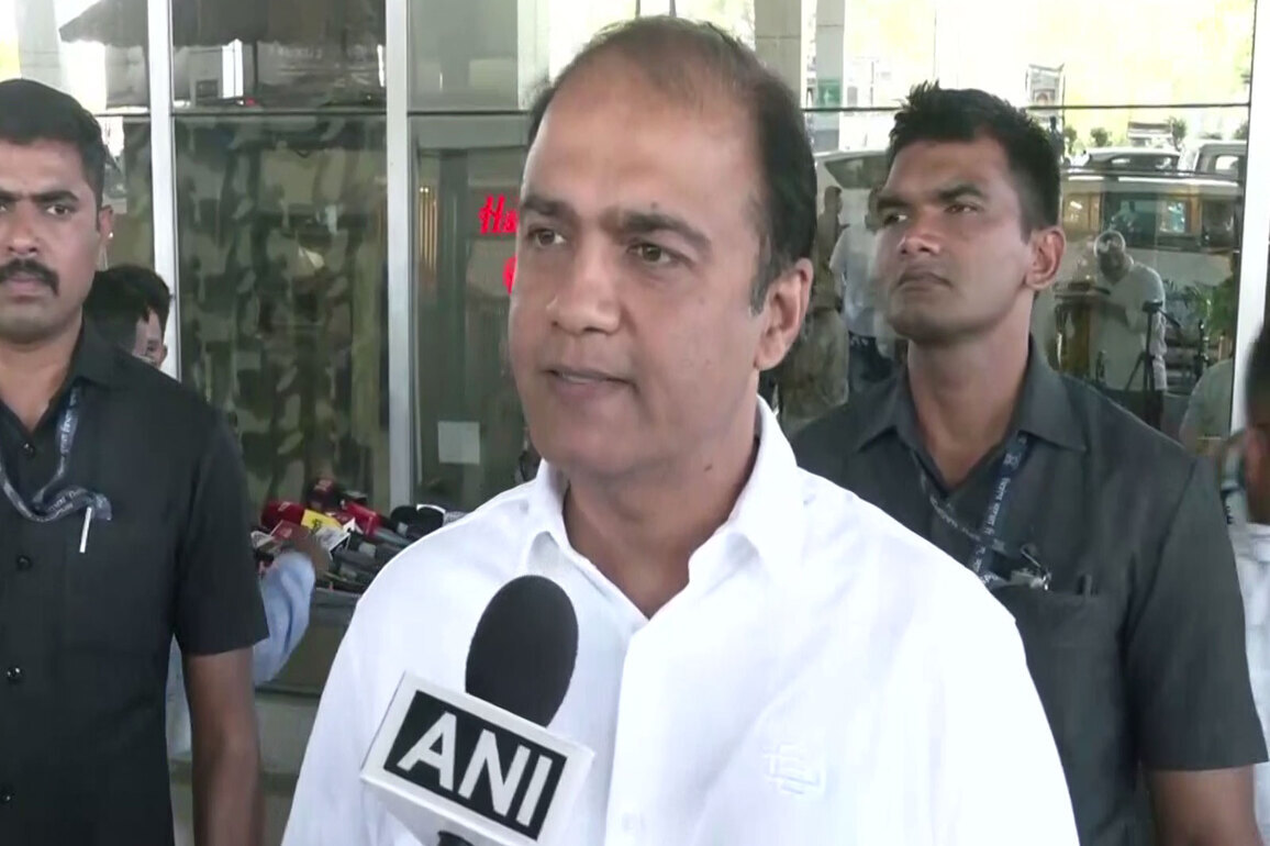 Detailed investigation underway: Maharashtra Minister on TCS 'Conversion' case