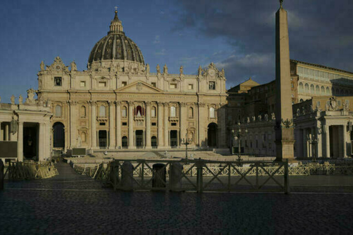 Cardinals set for second day of conclave to choose a new pope