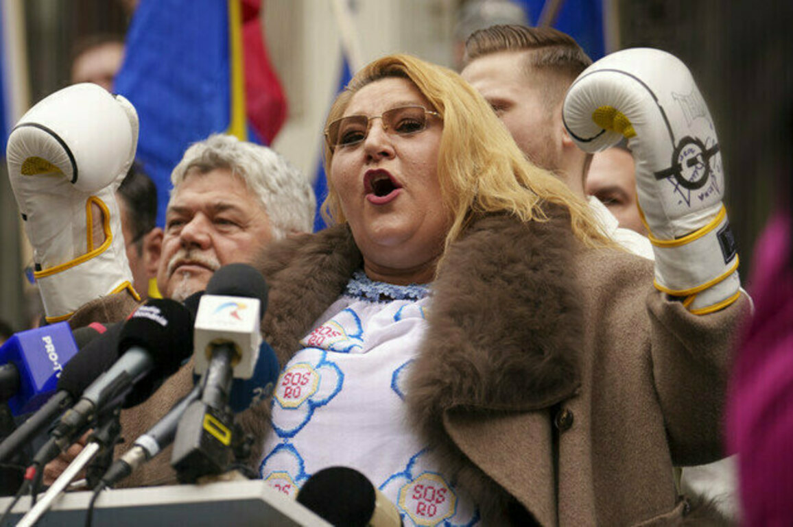 MEP threatens to break Zelenskys legs