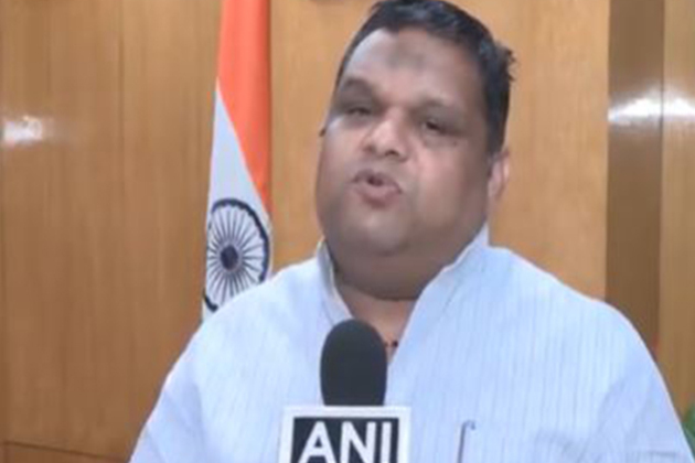 "We have sought report from DGP, Chief secretary": NHRC member Kanoongo on KIIT suicide case