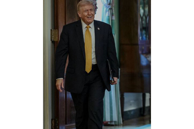 Trump signals "PERFECT" health after medical checkup