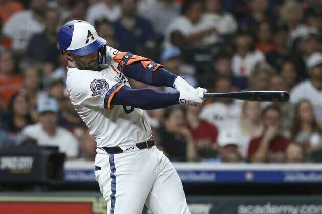 Cristian Javier returns and wins 2025 debut as Astros trim Red Sox