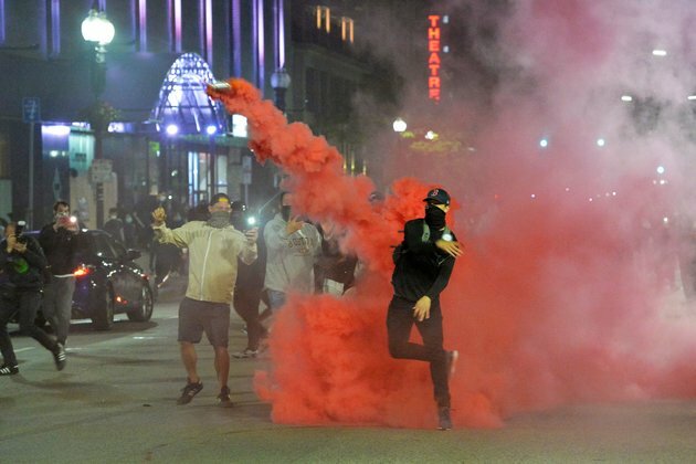 Protesters Take to US Streets for a Sixth Night
