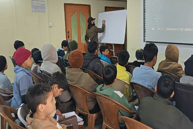 J-K: Indian Army organises free coaching program for Sainik School Exam in Ramban