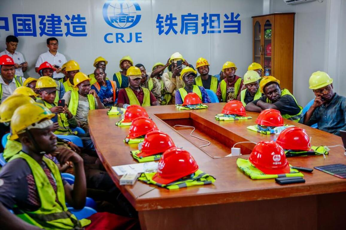 (Hello Africa) China-Tanzania training program upgrades construction workforce skills