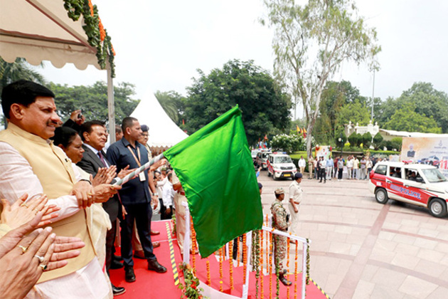 MP CM Mohan Yadav flags off 1200 FRVs for new 'Dial 112' emergency services