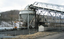 Coal discharge chute