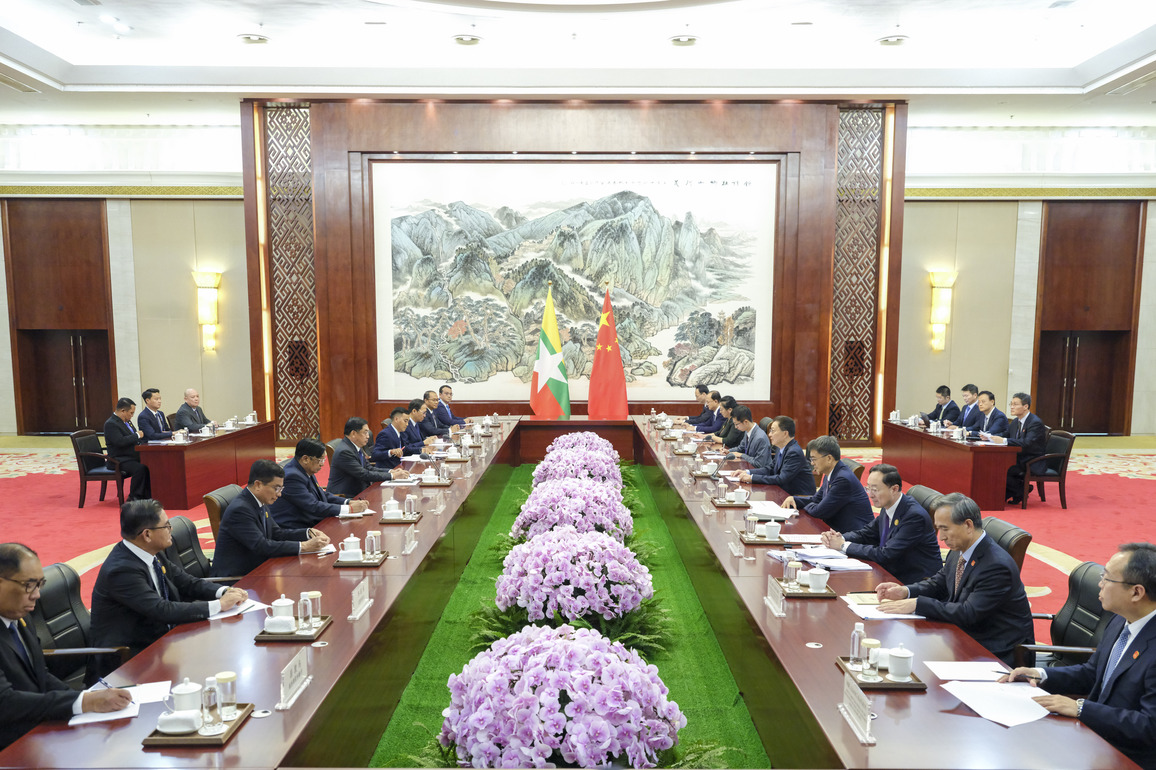 CHINA-GUANGXI-NANNING-HAN ZHENG-MYANMAR-PM-MEETING (CN)