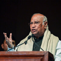 "Modi govt pushed economy into unprecedented mess": Mallikarjun Kharge ahead of Union Budget