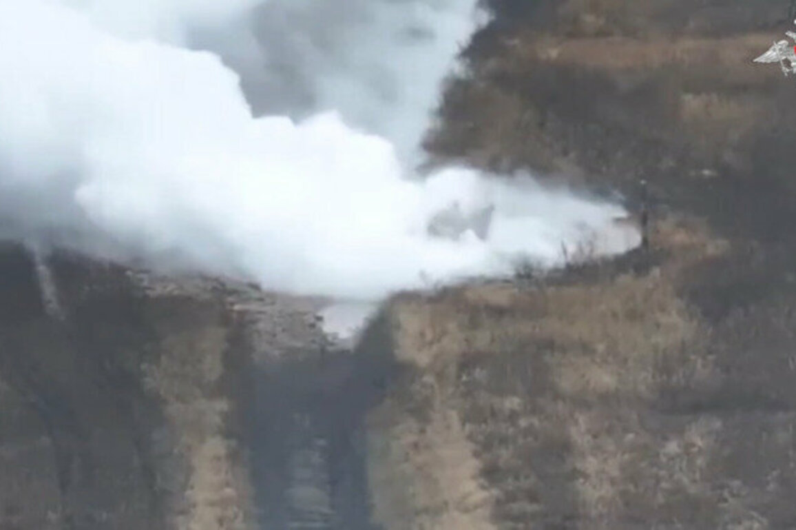 Retreating Ukrainian troops blow up ammonia pipeline  MOD 