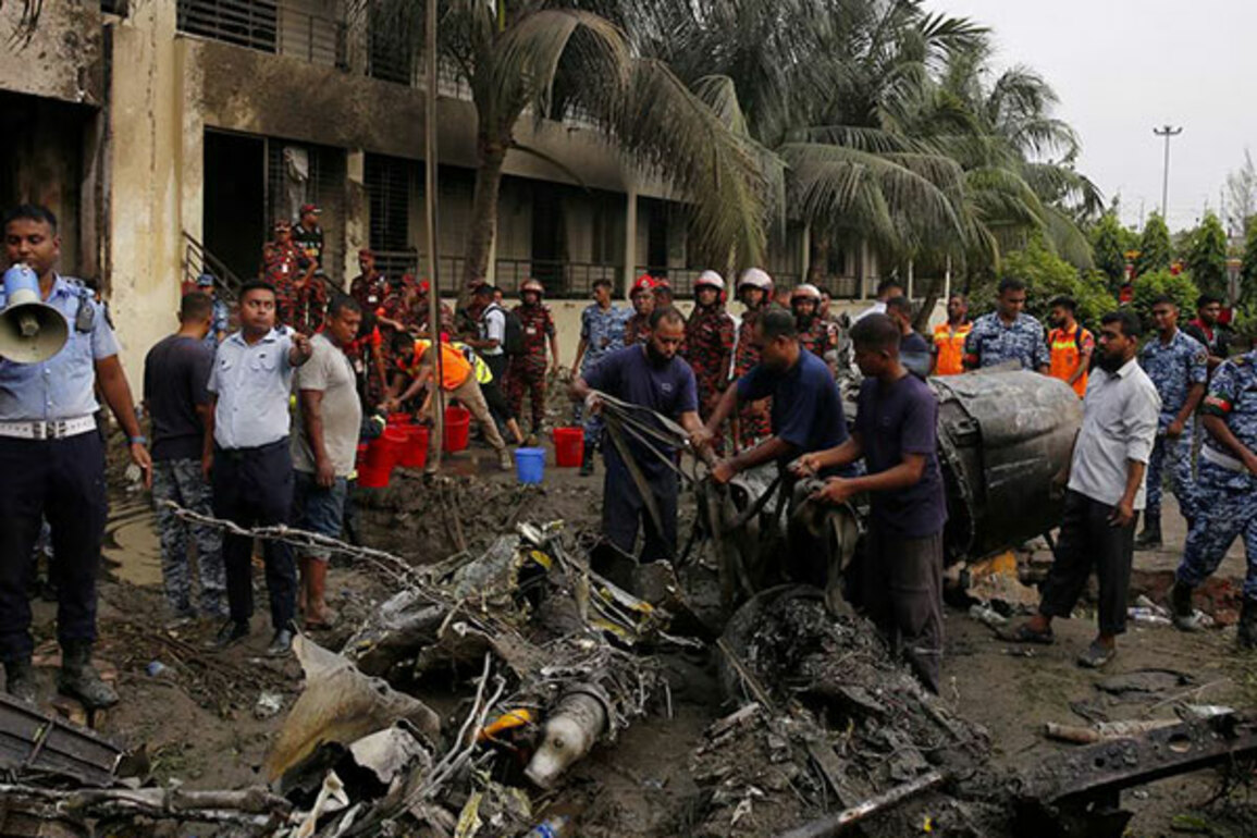Indian medical team begins activities for treatment of burn patients in Bangladesh