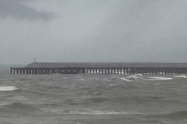 Severe cyclonic storm 'Montha' crosses Andhra coast, to weaken in next 6 hours