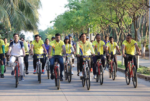 Athletes, administrators join Mansukh Mandaviya in cycle rally to mark International Women's Day