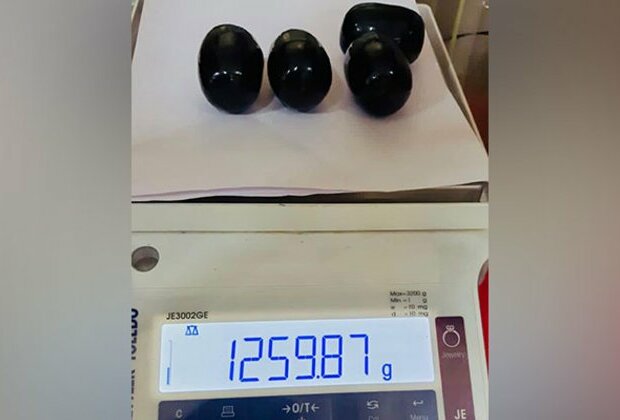 Kerala: Customs seize 1259 grams of gold worth Rs 53 lakh at Kochi airport