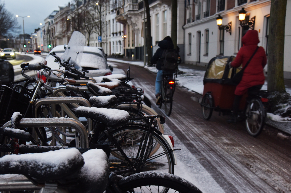 THE NETHERLANDS-THE HAGUE-DAILY LIFE-SNOWFALL