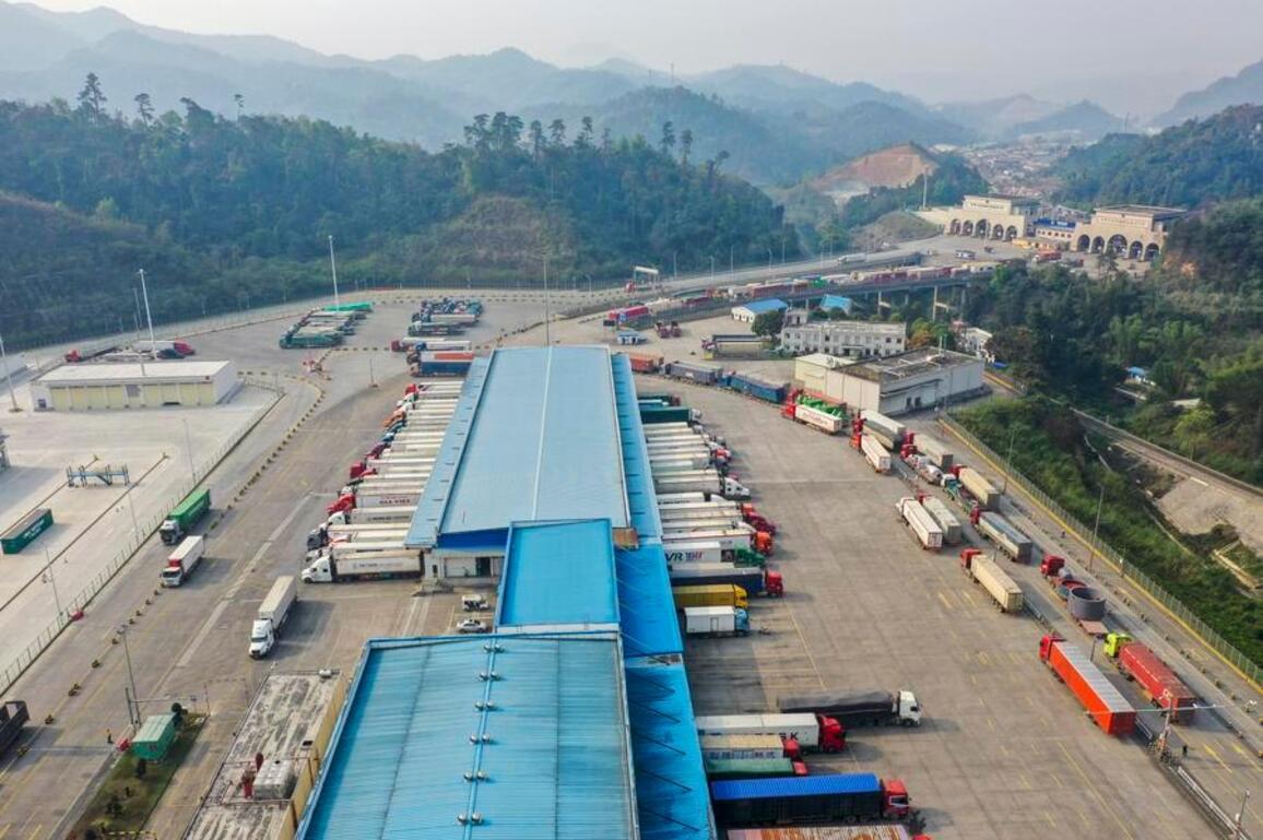 Sailing together toward new horizons -- China-ASEAN cooperation upgraded in 2025