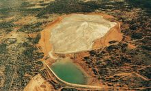 Scientists team up to tackle mine waste