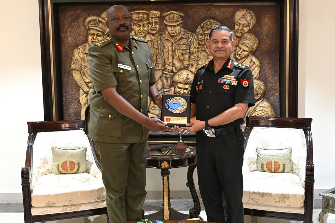 India-Uganda discuss enhancing defence cooperation through professional military education