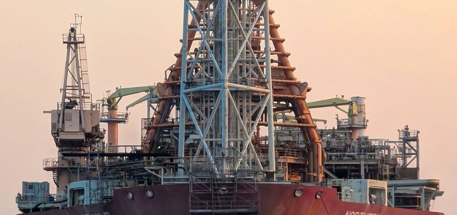 Liquidators of Northern Endeavour's former owners chasing government in court