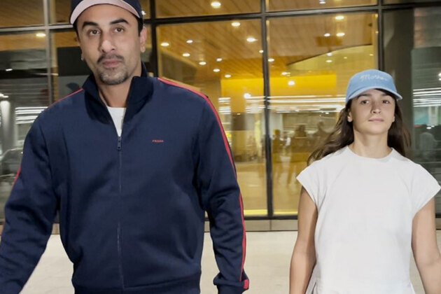Alia Bhatt back from Cannes, makes stylish appearance at airport with husband Ranbir Kapoor