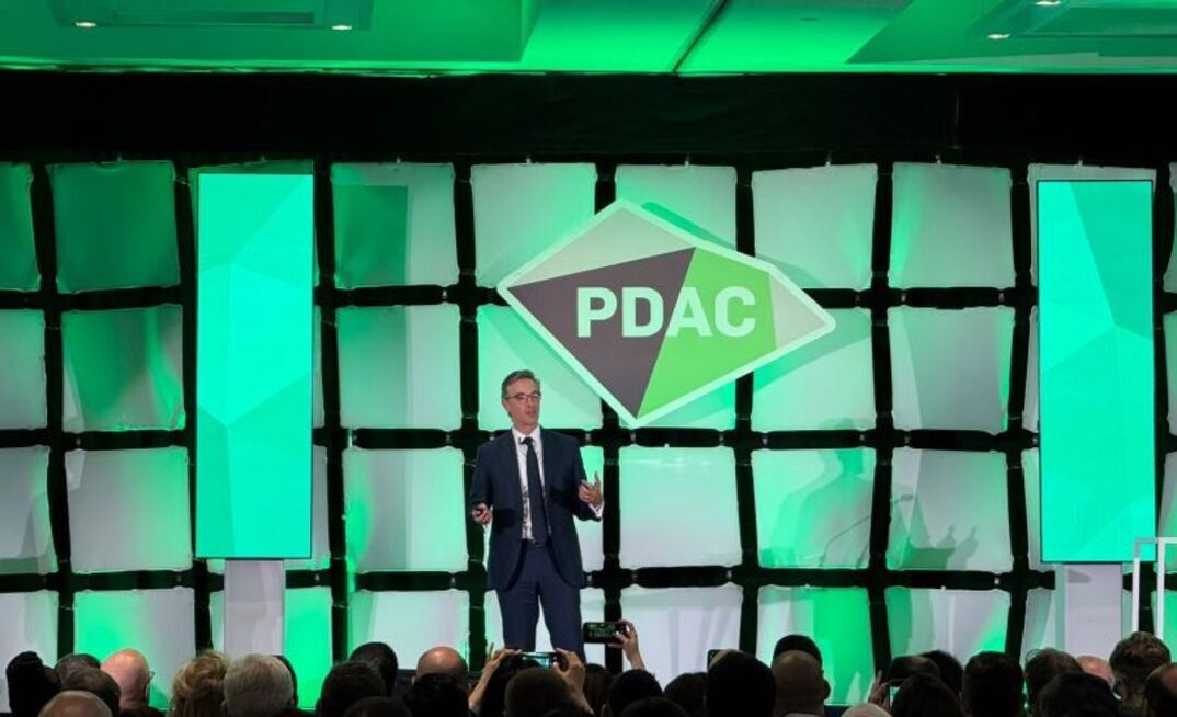 Gustavo Pimenta discursa na abertura da PDAC 2026