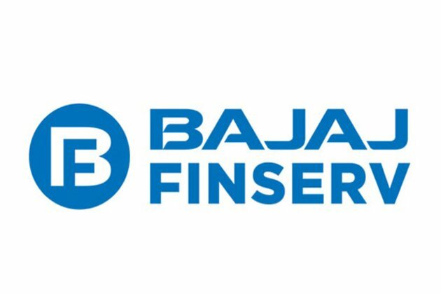 Manage medical expenses with loan from Bajaj Finserv