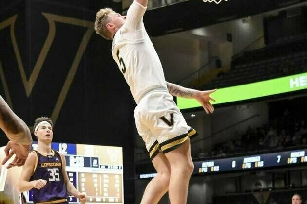 Tyler Nickel pours in 20 points as Vanderbilt crushes Lipscomb