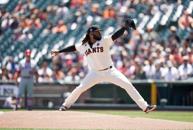 Johnny Cueto, Giants stifle Angels