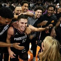 Spurs, Suns riding hot stretches ahead of showdown