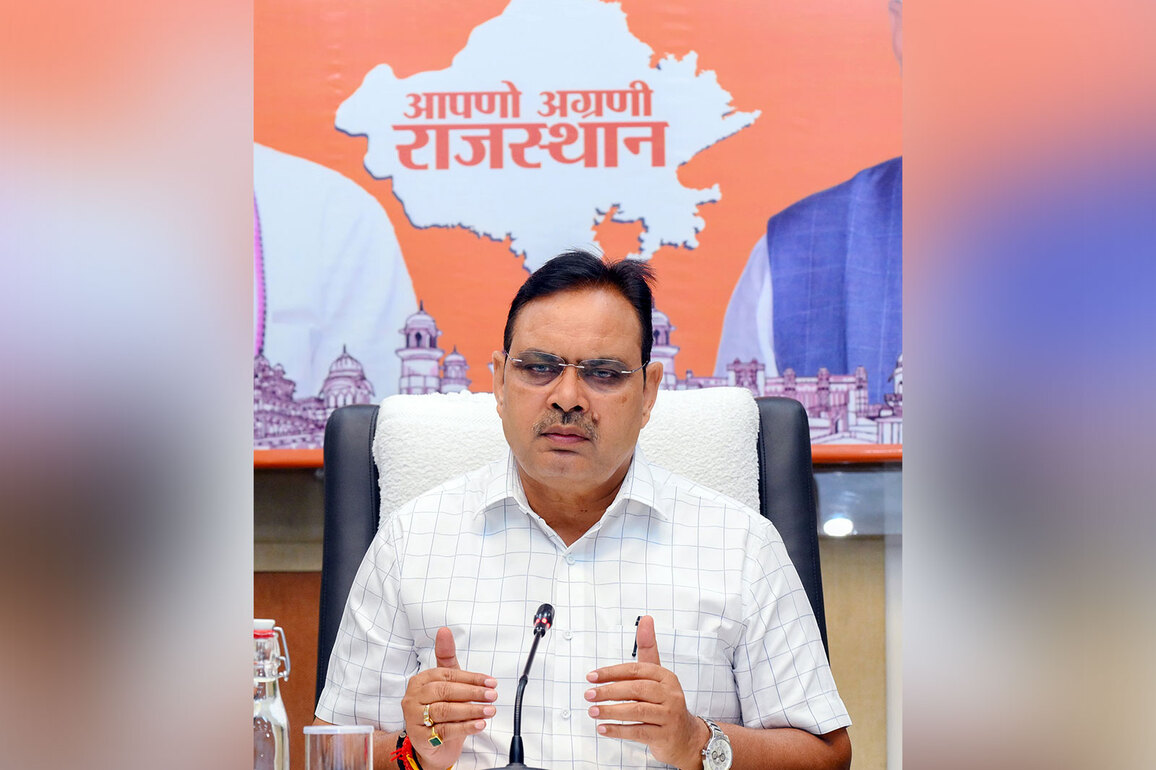 Rajasthan CM assures proper treatment, care for injured in fire at SMS Hospital