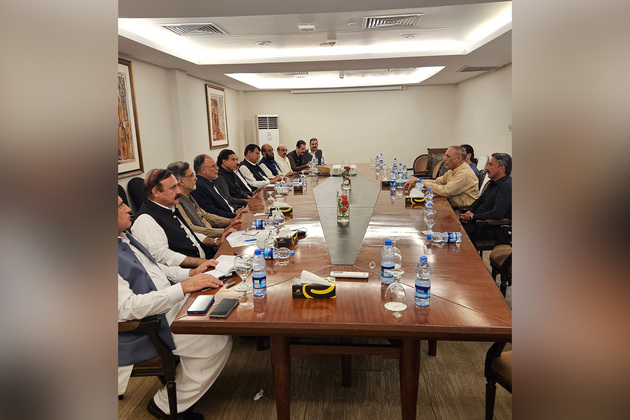 Pakistan govt holds second round of negotiations with JAAC committee amid unrest in PoJK