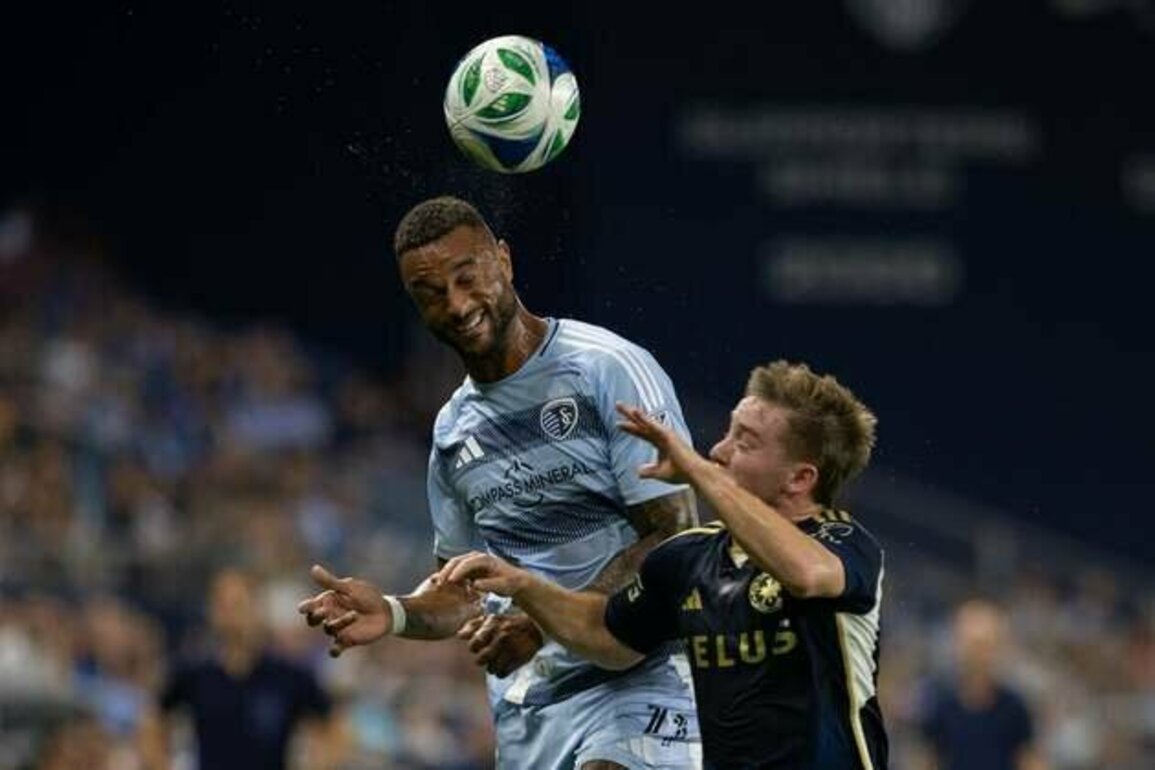 Vancouver stays hot, eliminates Sporting KC from playoff contention