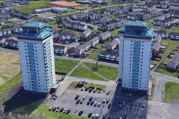 Residents at the two multi-storey blocks in Gallowhill, Paisley, will see their gas supply replaced with the renewable heating system, installed by contractor Kensa