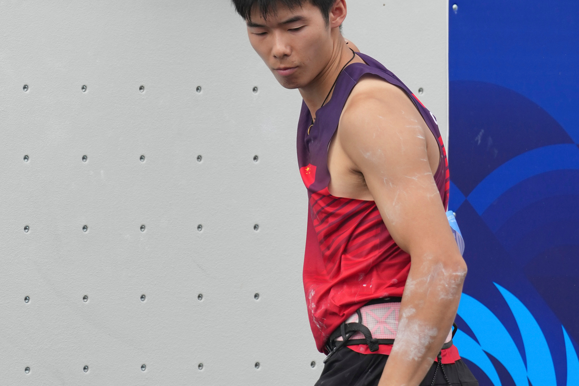 (SP)CHINA-CHENGDU-THE WORLD GAMES 2025-SPORT CLIMBING-MEN'S SPEED SINGLE-QUALIFICATION (CN)