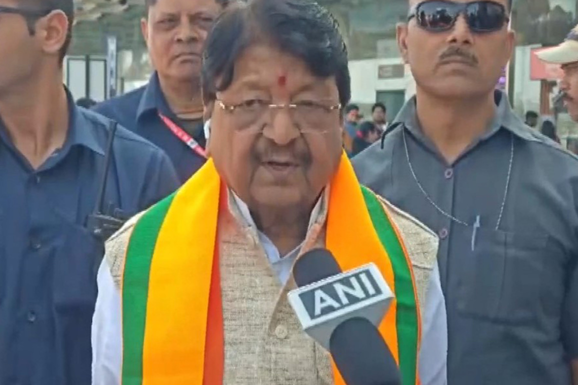 Rahul Gandhi visits Indore as "disaster tourist": Madhya Pradesh minister Vijayvargiya