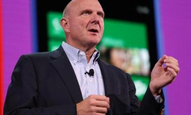 Outgoing Microsoft CEO regrets lapse in mobilephones Outgoing Microsoft CEO regrets lapse in mobilephones