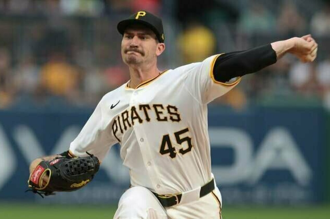 Pirates pound Cardinals, extend run blowout wins to four